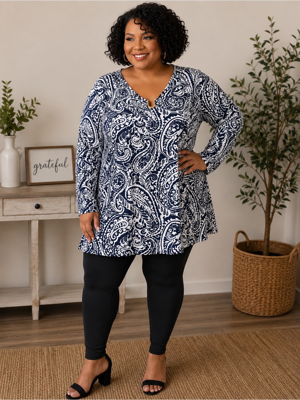 Cato Navy & White Paisley Tunic Top Size 26/28